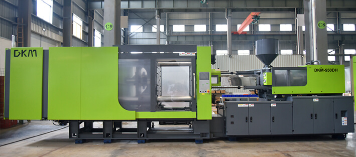 乐天堂fun88DF春风注塑机550吨